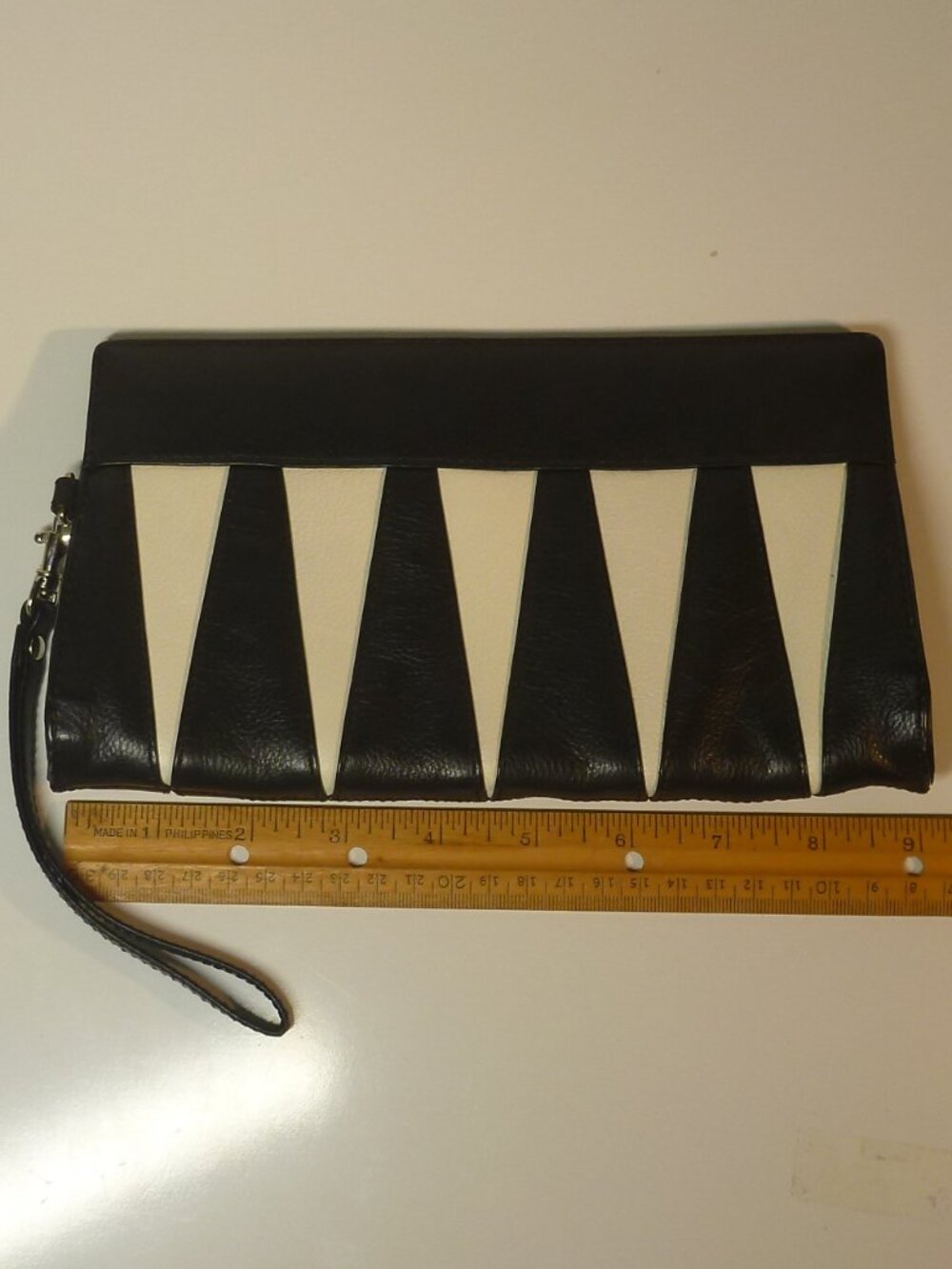 Vintage Barneys New York Leather Geometric Triangle Wristlet Clutch